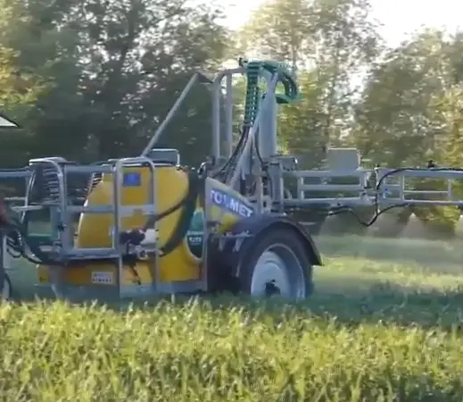 Opryskiwacz zaczepiany Tolmet